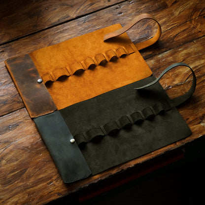 Rolled leather pen holder, Gift for Artist, Custom leather pen roll, Leather Pencil Case, Personalized Gift for Artist, Christmas Gift
