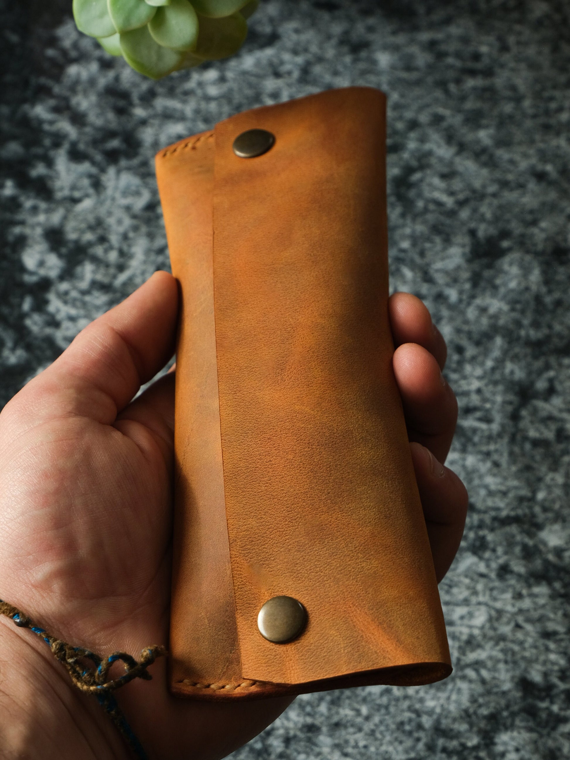 Personalized Leather Pen Case, Leather pen holder, Fountain Pen Holder, Gift for Dad, Gift for Artist, Gift for Lawyer, Gift for new job