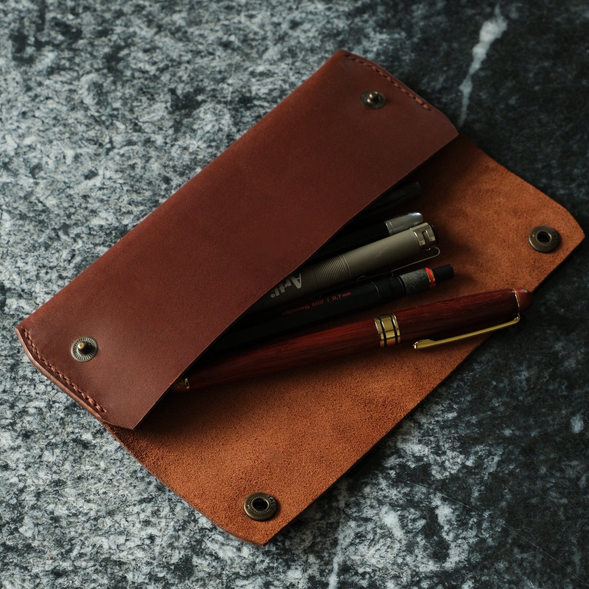 Personalized Leather Pen Case, Leather pen holder, Fountain Pen Holder, Gift for Dad, Gift for Artist, Gift for Lawyer, Gift for new job